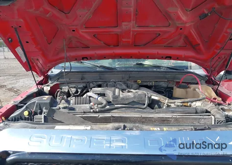 2011 Ford E-350 z USA, uszkodzony, nr VIN 1FT8W3BT5BEC24414